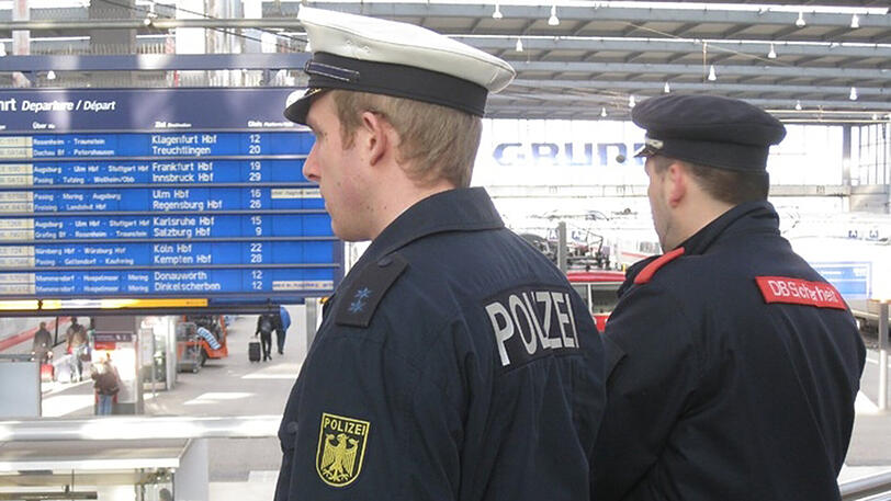Eine gemeinsame Streife der Bundespolizei und der DB-Sicherheit am Hauptbahnhof.
