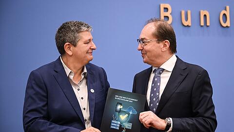 Die Pr&auml;sidentin des Bundesamtes f&uuml;r Sicherheit in der Informationstechnik (BSI), Claudia Plattner, war von der fr&uuml;heren Bundesinnenministerin, Nancy Faeser (SPD), ernannt worden.