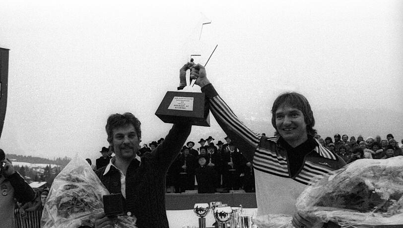 Der Deutsche Sepp Ferstl (l.) siegte 1978 zusammen mit dem Österreicher Sepp Walcher auf der Streif. 1979 siegte er erneut. Der Deutsche Sepp Ferstl (l.) siegte 1978 zusammen mit dem Österreicher Sepp Walcher auf der Streif. 1979 siegte er erneut.
