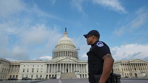 Sicherheitsmaßnahmen vor dem US-Kapitol. 44 Prozent der US-Amerikaner halten einen Terroranschlag in den kommenden Monaten für wahrscheinlich.