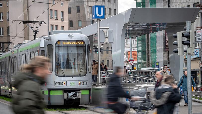 Das 9-Euro-Ticket für den Nahverkehr soll es ab 1. Juni geben.