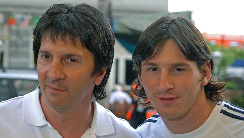 Jorge Messi und Lionel Messi, hier im Rahmen der WM 2006 in Deutschland, standen sich privat wie beruflich sehr nah. Jorge Messi und Lionel Messi, hier im Rahmen der WM 2006 in Deutschland, standen sich privat wie beruflich sehr nah.