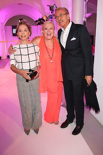 Monika Peitsch,Designerin Susanne Wiebe und ihr Mann Sven Hansen Hochstädt