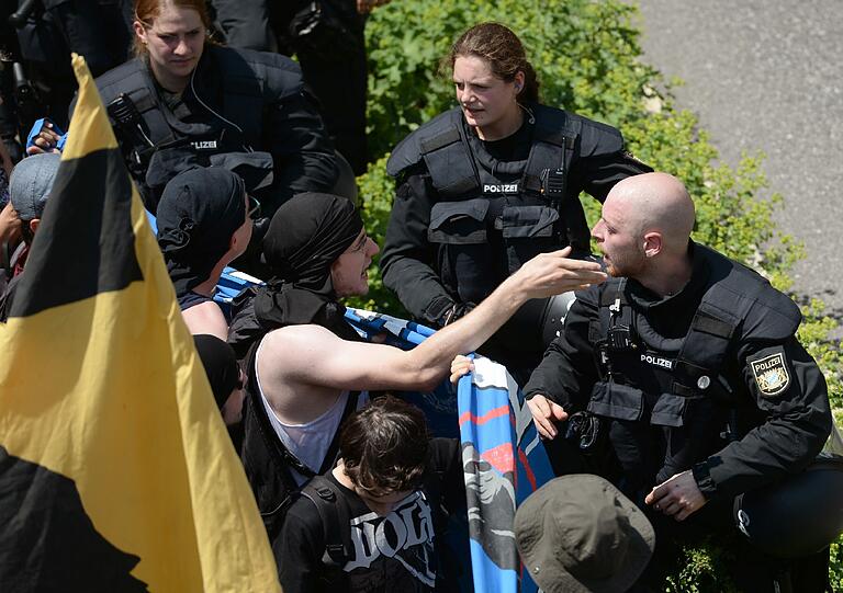 Die Bilder von der Demonstration in Garmisch.