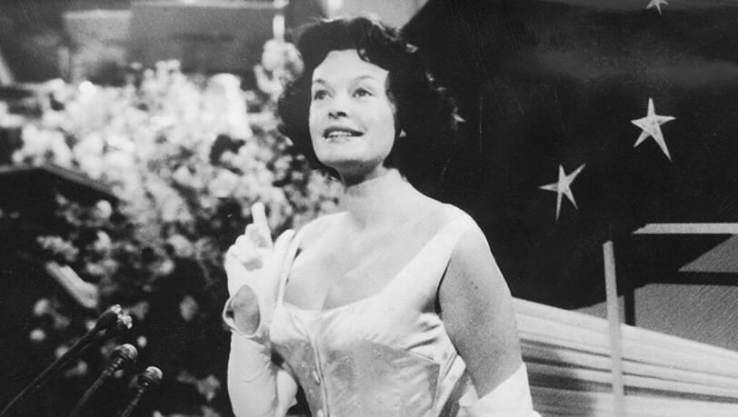 Margot Hielscher, hier bei ihrem ESC-Auftritt 1958, ist tot. Sie verstarb am Sonntag im Alter von 97 Jahren.
