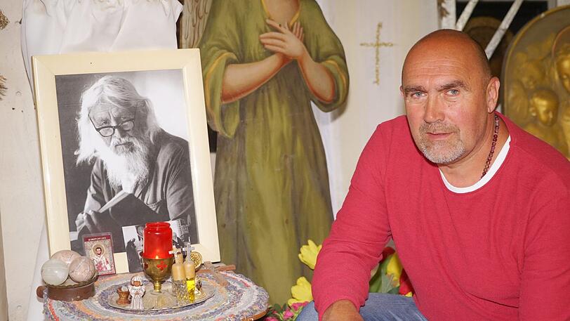 Serge Kaiser verwaltet und pflegt den Nachlass von Väterchen Timofej in München. Bei Interesse gibt er auch Führungen.