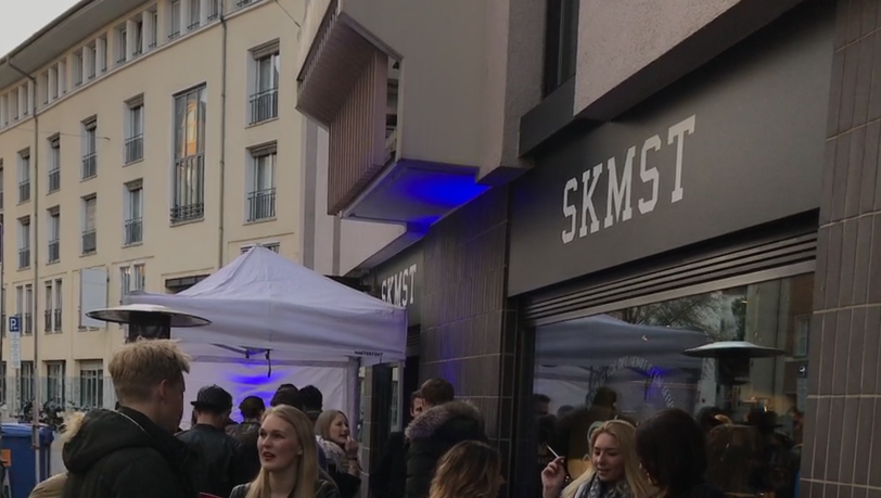 Die Pre-Opening-Party von "Suck My Shirt" am 21. April 2017 - ein voller Erfolg! Die Pre-Opening-Party von "Suck My Shirt" am 21. April 2017 - ein voller Erfolg!