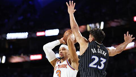 Orlandos Tristan da Silva (l) wehrte sich vergeblich gegen Josh Hart und die Knicks.