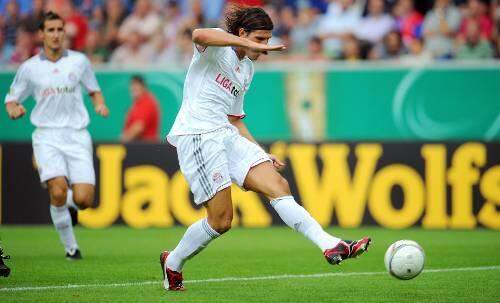 Traf per Linksschuss zum 1:0 im DFB-Pokal bei der SpVgg Neckarelz - und später setzte Mario Gomez das 2:0 per Elfer drauf.
