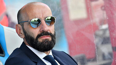 Bedient: Roma-Sportdirektor Monchi.