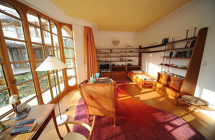 Das einzige Zimmer mit Ecken und Kanten: Das Büro von Raimund Thomas' Ex-Frau.