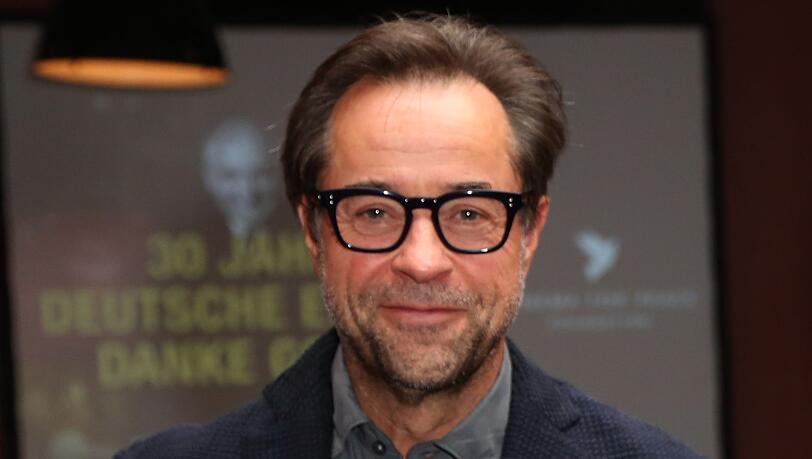 Jan Josef Liefers hat sich zu den abgesetzten MDR-Krimis geäußert. Jan Josef Liefers hat sich zu den abgesetzten MDR-Krimis geäußert.