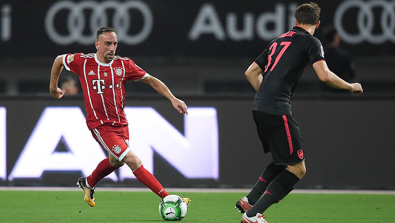 Franck Ribéry (links) im Testspiel der Asien-Reise gegen den FC Arsenal. Franck Ribéry (links) im Testspiel der Asien-Reise gegen den FC Arsenal.
