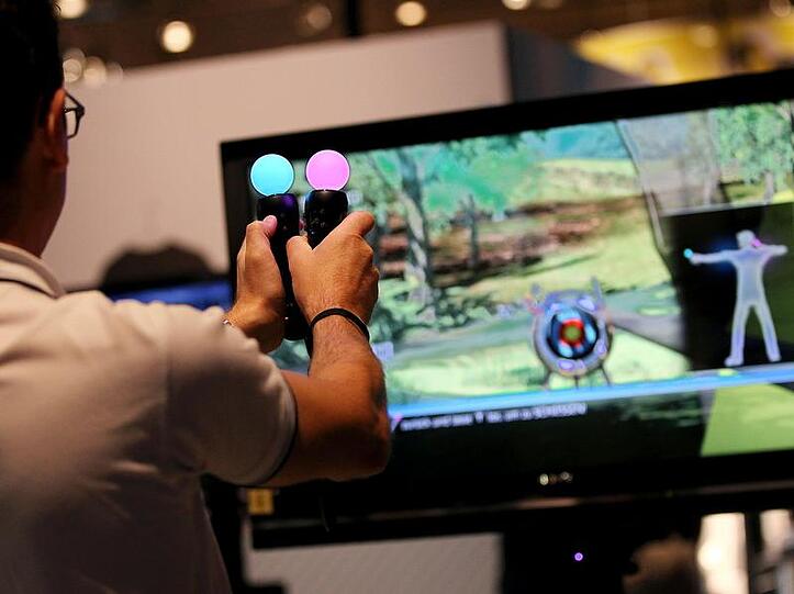 Bis zum Sonntag zeigen rund 500 Unternehmen ihre Neuheiten auf der Gamescom, es gibt über 200 Spiele-Premieren.