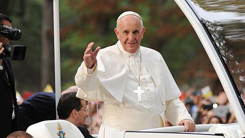Papst Franziskus weilt derzeit in einer Klinik in Rom.