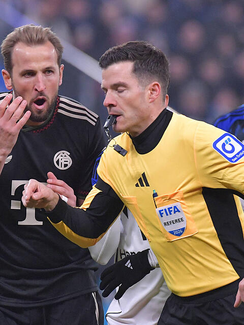 "The worst I&rsquo;ve ever met in football": Die Meinung von Harry Kane (l.) zur Leistung von Schiedsrichter Harm Osmers beim Duell mit dem HSV l&auml;sst wenig Interpretationsspielraum.