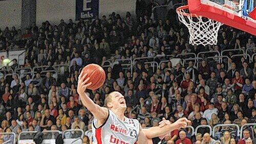 Ein vorbildlicher Kapitän: Casey Jacobsen sammelte beim Sieg in Ulm 21 Punkte und war Bambergs Bester.