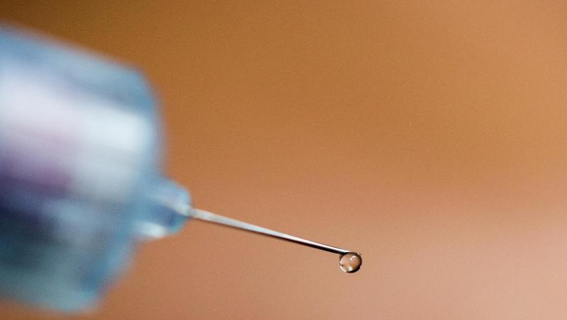 Ein Tropfen Insulin ist an der Nadelspitze eines Pen zu sehen. Foto: Rolf Vennenbernd/Archiv Ein Tropfen Insulin ist an der Nadelspitze eines Pen zu sehen. Foto: Rolf Vennenbernd/Archiv