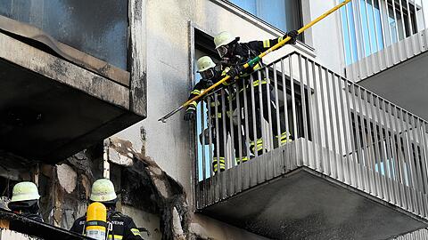 Bereits nach kurzer Zeit hatten die Einsatzkräfte das Feuer unter Kontrolle, der Schaden liegt allerdings bei rund 300.000 Euro.