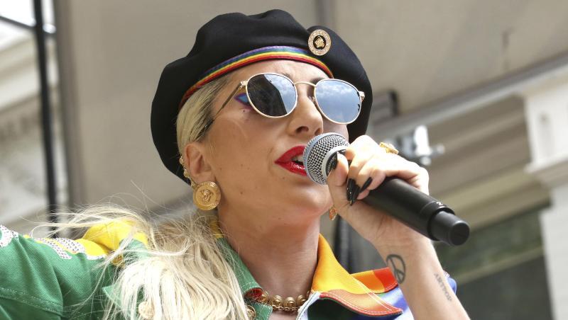 Lady Gaga verarbeitet auf "Chromatica" ihre Traumata. Lady Gaga verarbeitet auf "Chromatica" ihre Traumata.
