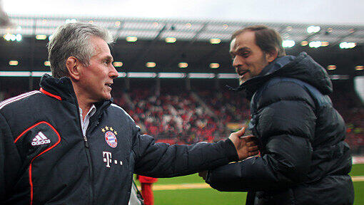 Jupp Heynckes und der Mainzer Trainer Thomas Tuchel begrüßen sich vor dem Anpfiff. Jupp Heynckes und der Mainzer Trainer Thomas Tuchel begrüßen sich vor dem Anpfiff.