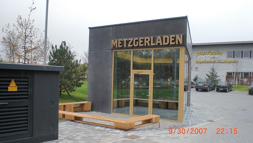 Eine Metzgerei für die Messestadt: Der neue Laden in der Otto-Perutz-Straße.
