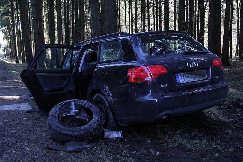 Crash bei Palling: Betrunkener Fahrer kracht in den Gegenverkehr