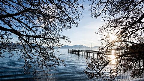 Unter den Gebieten, die geologisch günstige Voraussetzungen für eine Atommülll-Deponie hätten, ist auch der Chiemsee.
