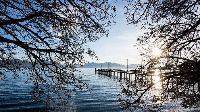 Unter den Gebieten, die geologisch günstige Voraussetzungen für eine Atommülll-Deponie hätten, ist auch der Chiemsee.