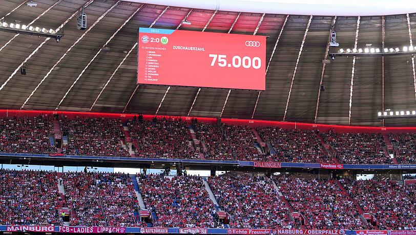 Ausverkauft! Auch für die kommende Saison gibt es einen gigantischen Run auf Tickets des FC Bayern. Noch können sich Fans aber bewerben.