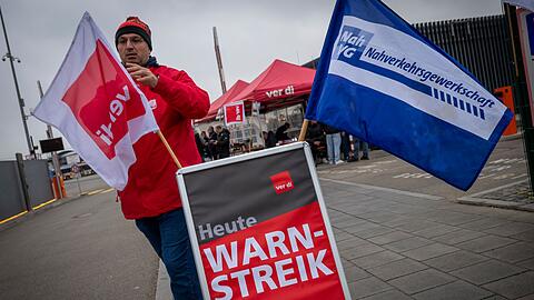In München und anderen bayerischen Städten streikten Mitarbeiter im Fahrdienst. In München und anderen bayerischen Städten streikten Mitarbeiter im Fahrdienst.