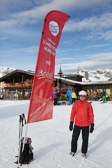 Zum Saison-Start schenkte die AZ 100 Lesern einen exklusiven Pistentag im Zillertal. Die Bilder von der Skigaudi in Hochfügen.
