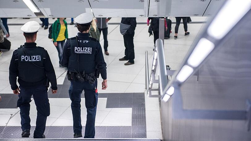 Die Bundespolizei musste sich am Sonntag um einen betrunkenen Bulgaren kümmern.