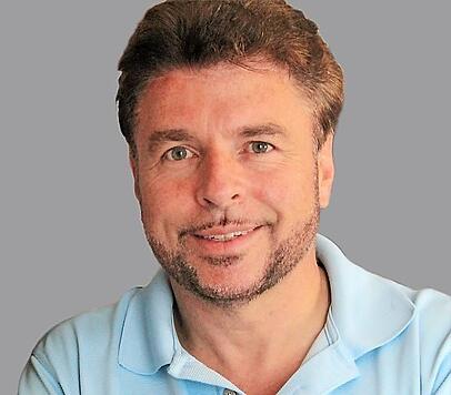 Der Politikwissenschaftler Reinhard Heinisch forschte in Österreich, den USA und China. Dabei fungierte er auch als Berater für verschiedene US-Regierungsstellen.