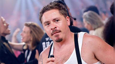 Gustav Sch&auml;fer hat &uuml;ber seinen Gewichtsverlust bei "Let's Dance" gesprochen.