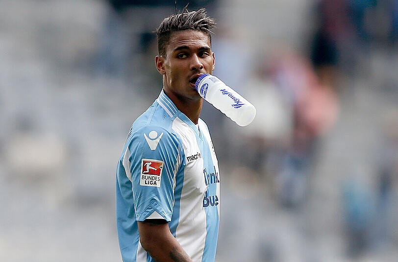 Rubin Okotie: Unter anderem der HSV und FSV Mainz sollen an dem Stürmer interessiert sein. Einen solchen Stürmer haben die Löwen ansonsten nicht im Kader - mit sieben Toren bester Schütze. Die Perspektive dürfte ihm aber bei Sechzig fehlen - er liebäugelt wohl mit der Ersten Liga. Tendenz: Abgang