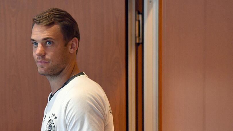 Manuel Neuer hat die Ziele für die DFB-Elf hoch gesteckt. Manuel Neuer hat die Ziele für die DFB-Elf hoch gesteckt.