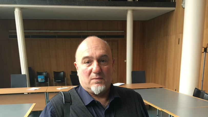 Kläger Thomas M. Kläger Thomas M.