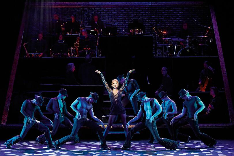 Carien Keizer als Mörderin Roxie Hart im Musical &bdquo;Chicago&ldquo;.