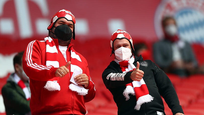 Der FC Bayern München kann in dieser Saison wieder mit Fans in der Allianz Arena planen. (Archivbild)