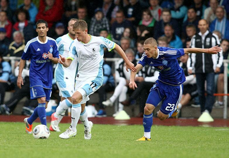 Es war der erste richtige Härtetest für die Löwen in der Vorbereitung: Die Sechzger holten gegen Dynamo Kiew in Garmisch ein 1:1 . Die Bilder vom Spiel