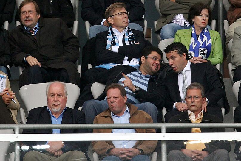 Es war eine Zitterpartie - aber am Ende durfte Hasan Ismaik und mit ihm die gesamte Löwen-Führung über ein 2:1 gegen den Karlsruher SC jubeln.