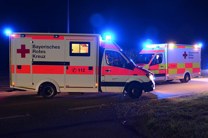 Der betrunkene Audi-Fahrer achtete nicht auf den Gegenverkehr: Die Bilder von der Unfallstelle.
