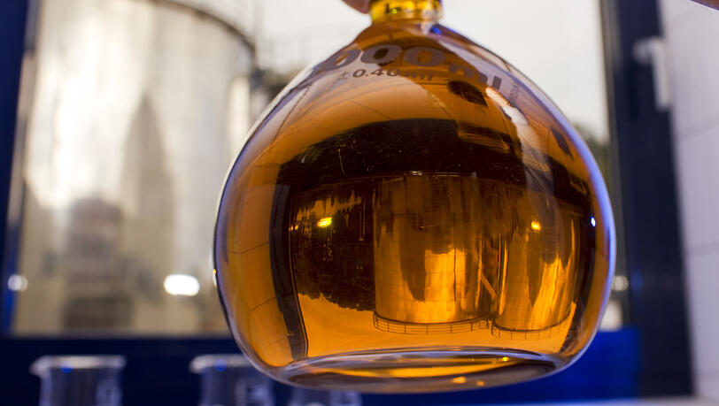Aus alten Ölen und Fetten soll Biodiesel gewonnen werden. So lautet ein Vorschlag der Grünen-Stadträtin Julia Post. (Symbolbild)