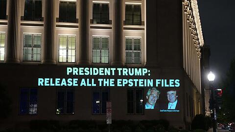 In den vergangenen Monaten gab es viel Druck auf den US-Präsidenten, die Epstein-Akten offenzulegen. (Archivbild)
