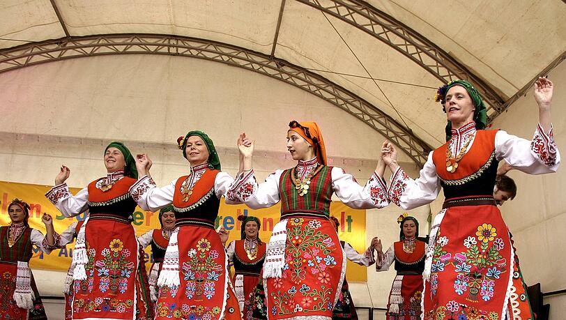 Bulgarische T&auml;nzer beim Fest der Kulturen.