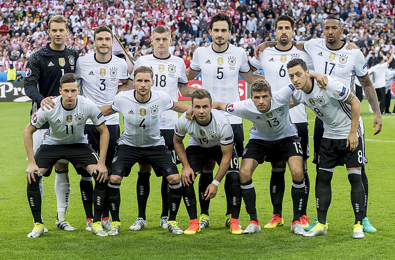 Für den Halbfinal-Einzug bekommt jeder DFB-Spieler 100.000 Euro.