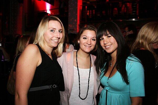 8 Seasons: Club Night mit Funky Fresh (Samstag, 26.11.2011). Noch mehr Fotos sehen Sie unter: www.nachtagenten.de.