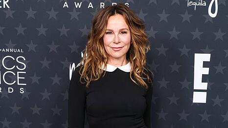 Jennifer Grey schl&uuml;pft erneut in ihre Kultrolle.