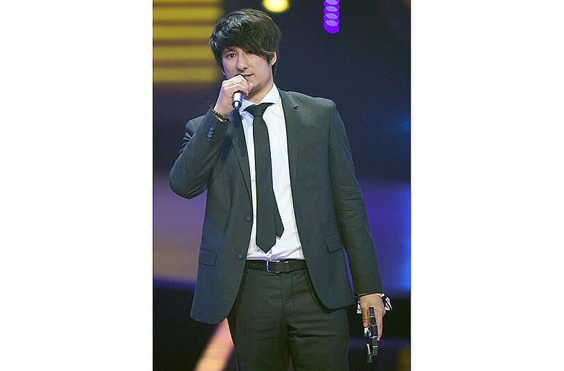 Als "Person of the Year" wurde YouTuber Julien Bam beim Webvideopreis 2016 ausgezeichnet.